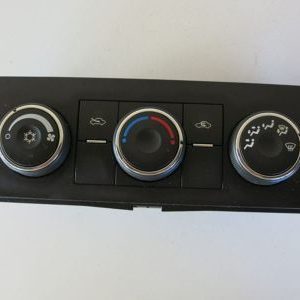 GM 20787113 Heater & Air Conditioner Control Assembly