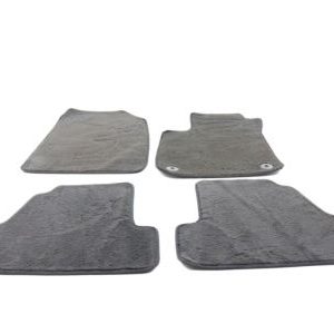 GM Front and Rear Carpeted Floor Mats in Black 19301569