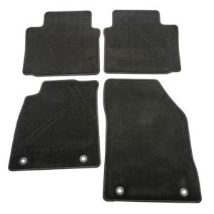 GM First- and Second-Row Carpeted Floor Mats in Jet Black 84320779